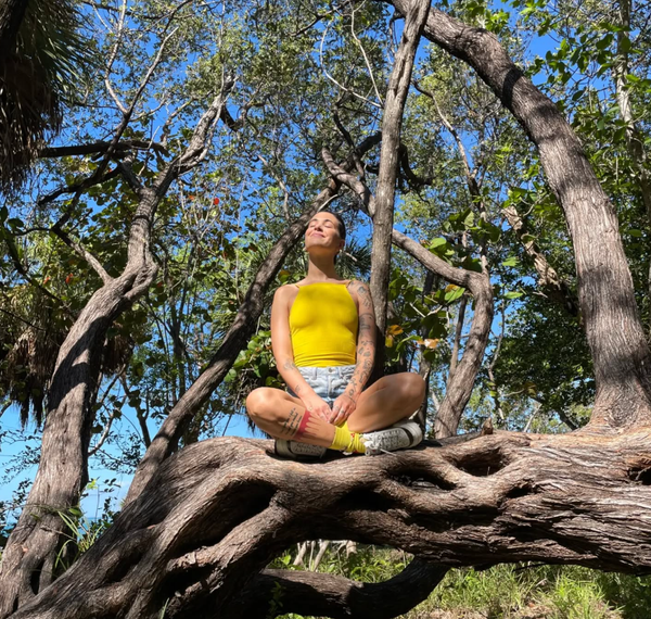 Guided by Light: How Elina’s Reiki Practice Is Healing Hearts and Minds Today