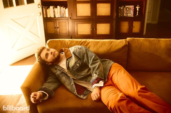 Alex Warren Turns the ‘Ordinary’ Into Extraordinary, Becomes 2025’s Biggest Pop Chart Breakout